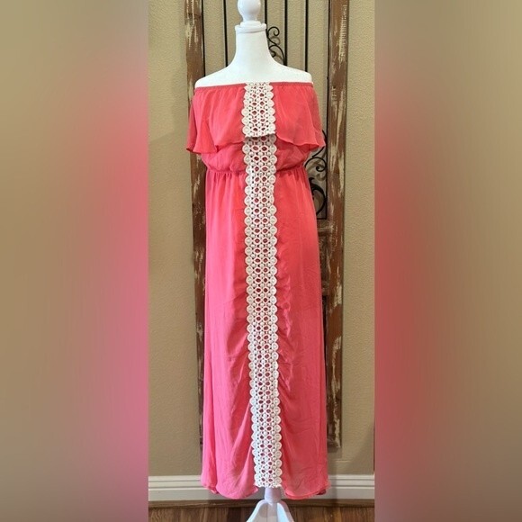No Boundaries strapless ruffle maxi dress - Picture 1 of 4